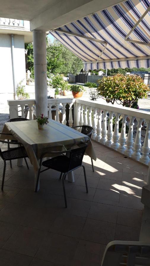 Apartment Perla Пировац Екстериор снимка